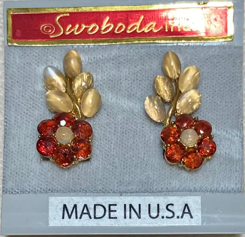Swoboda Earrings — Moonstone, Garnet (2)