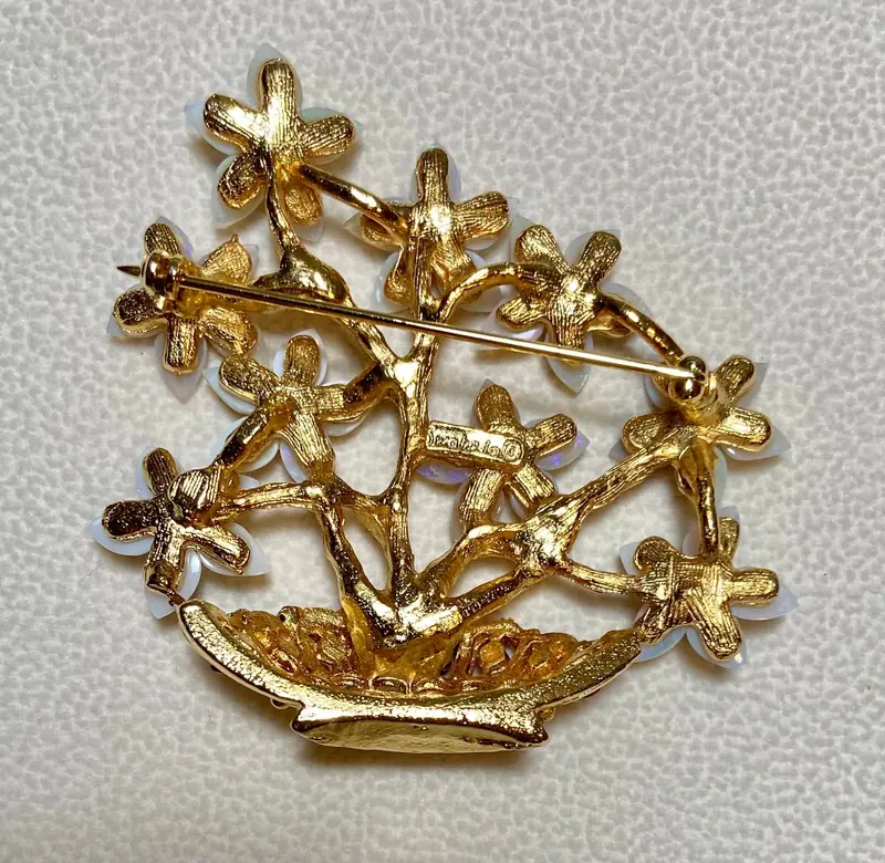 Flower Basket Brooch — Opal, Ruby, Sapphire, Emerfald (2)
