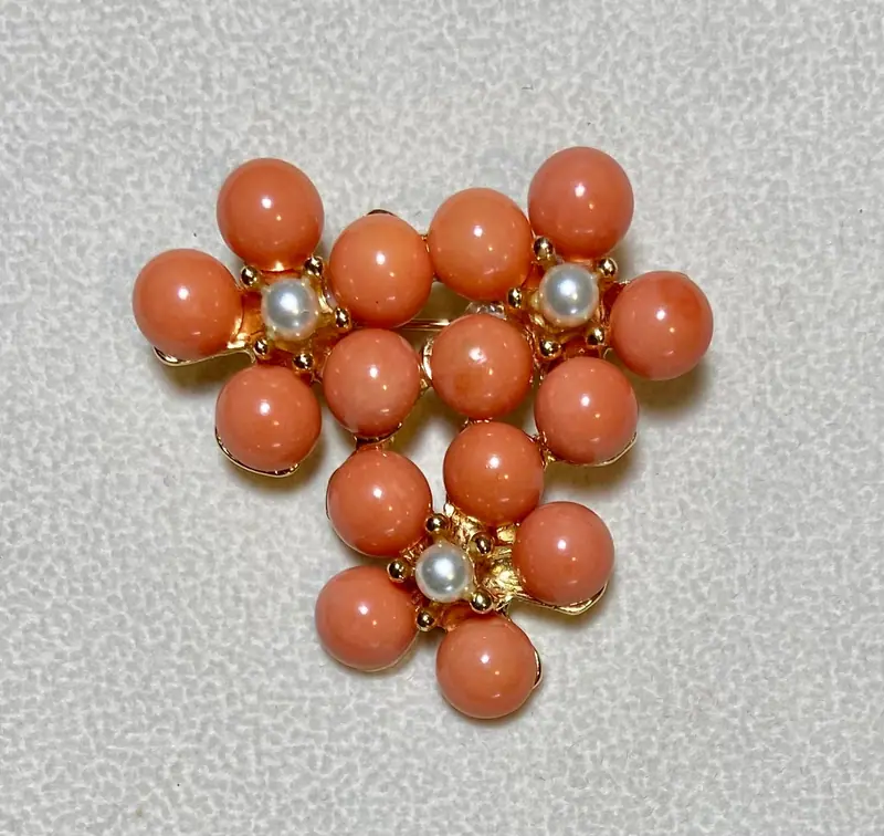 Flower Brooch — Coral, Pearl
