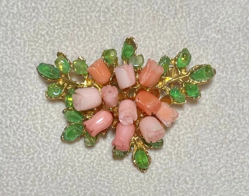 Flower Brooch — Coral, Peridot