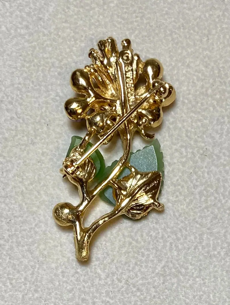 Flower Brooch — Jade, Amethyst, Pearl (2)