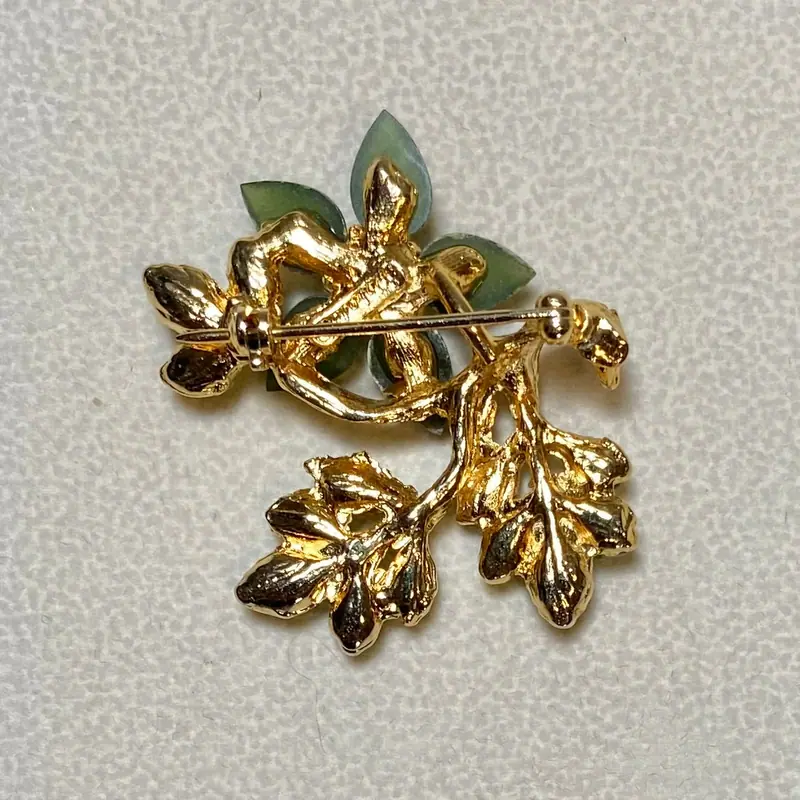 Flower Brooch — Jade, Peridot, Pearl (2)