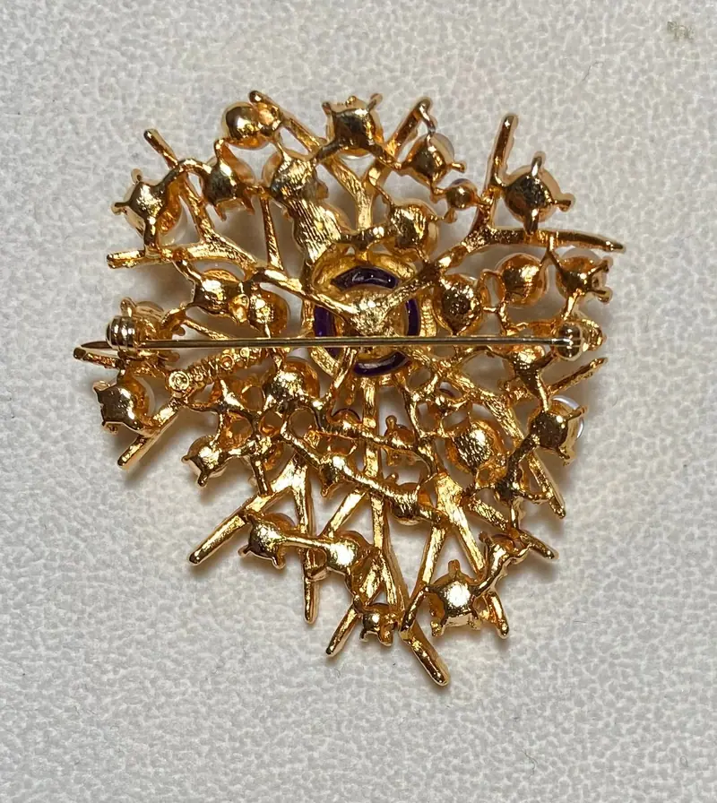 Flower Brooch — Moonstone, Amethyst (2)