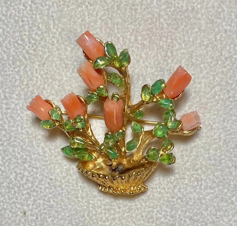 Flower Pot Brooch — Coral, Peridot