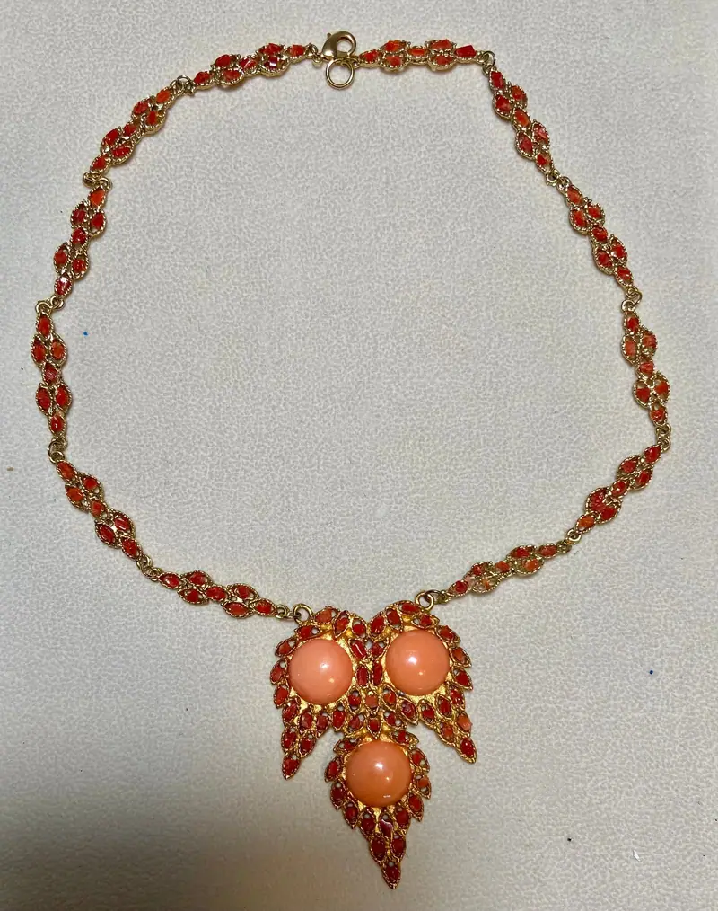 Swoboda Necklace — Coral (2)