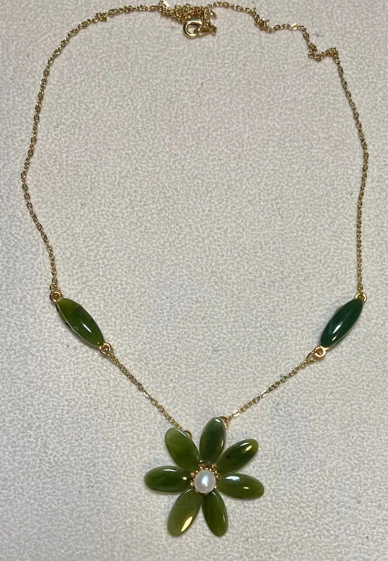 Swoboda Necklace — Jade, Pearl (3)