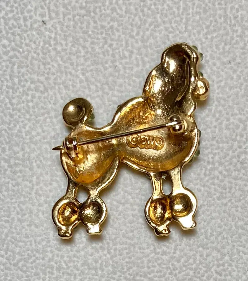 Poodle Dog Brooch — Peridot, Ruby Eye (2)