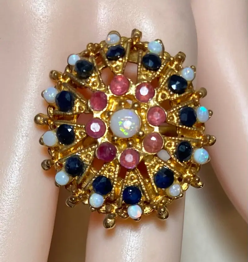 Swoboda Ring — Sapphire, Opal, Ruby (2)