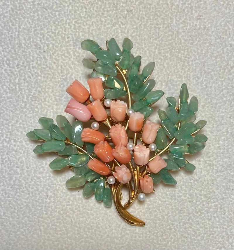 Spray Flower Basket Brooch — Coral, Aventurine, Pearl !